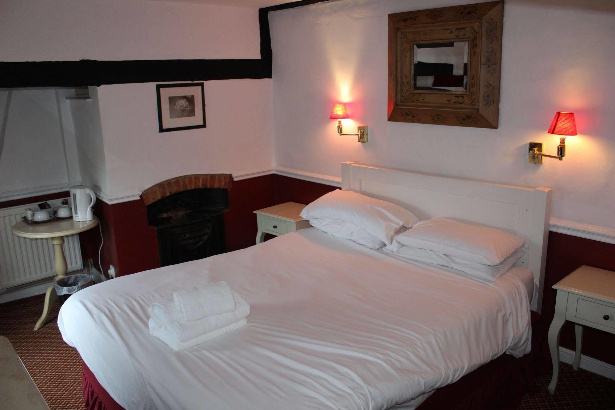 Whyte Harte Hotel Редгілл Екстер'єр фото
